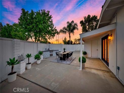 3076  Samoa   Place, Costa Mesa, CA