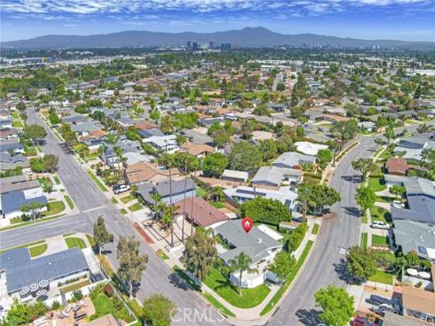 3076  Samoa   Place, Costa Mesa, CA