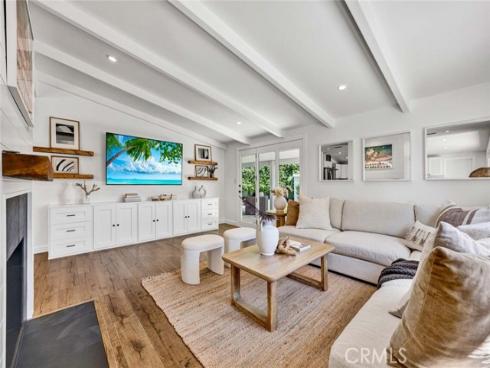 3076  Samoa   Place, Costa Mesa, CA