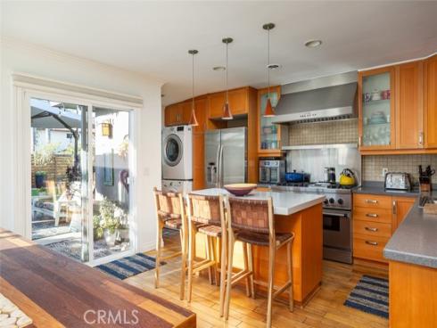 2011  Tustin   Avenue, Costa Mesa, CA