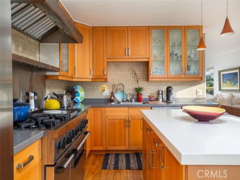 2011  Tustin   Avenue, Costa Mesa, CA