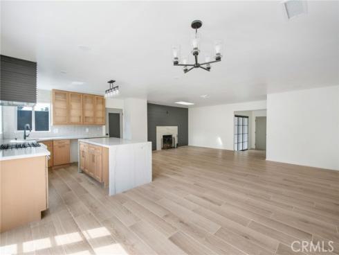 3230  Oregon  , Costa Mesa, CA