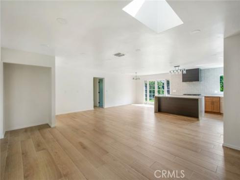 3230  Oregon  , Costa Mesa, CA