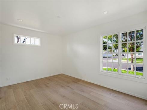 3230  Oregon  , Costa Mesa, CA