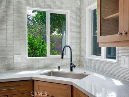 3230  Oregon  , Costa Mesa, CA