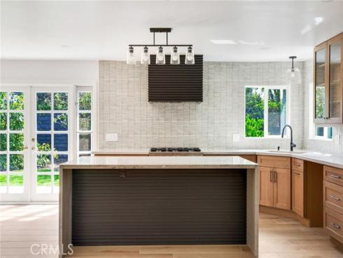 3230  Oregon  , Costa Mesa, CA