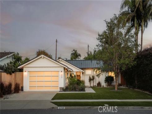2798 Francis Lane