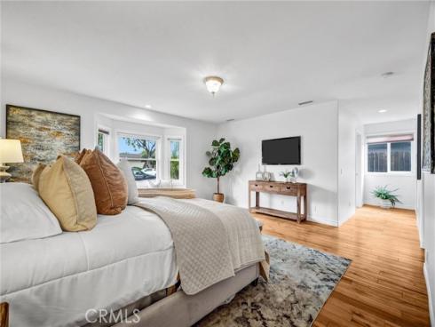 2842  Velasco  , Costa Mesa, CA