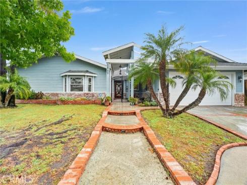 2842  Velasco  , Costa Mesa, CA