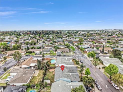 2842  Velasco  , Costa Mesa, CA