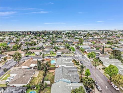 2842  Velasco  , Costa Mesa, CA