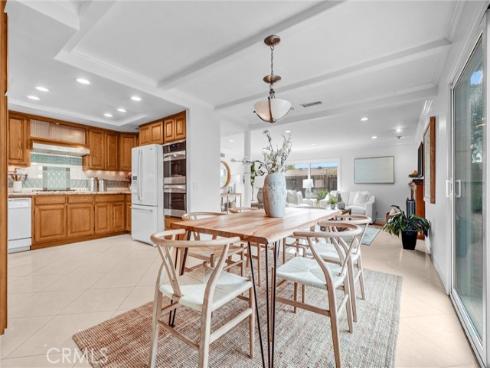 2842  Velasco  , Costa Mesa, CA