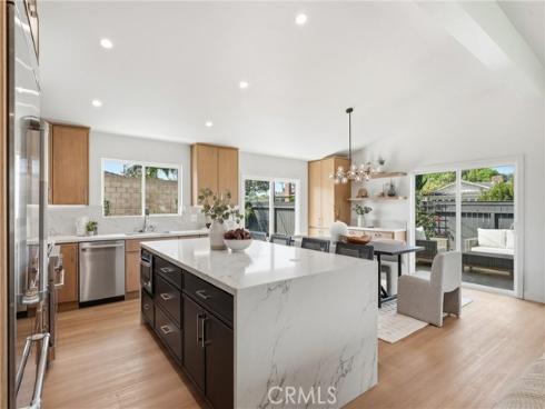 1713 Oahu Place, Costa Mesa, CA