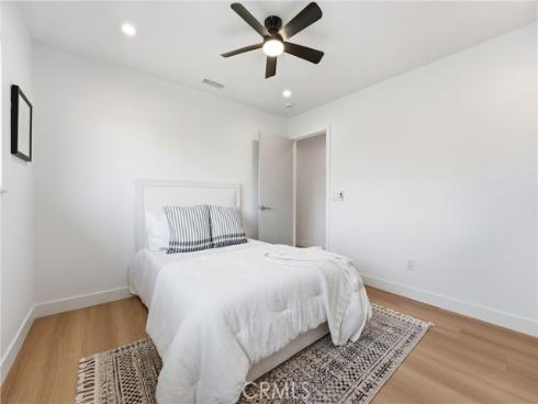 1713 Oahu Place, Costa Mesa, CA