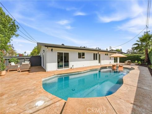 1713 Oahu Place, Costa Mesa, CA