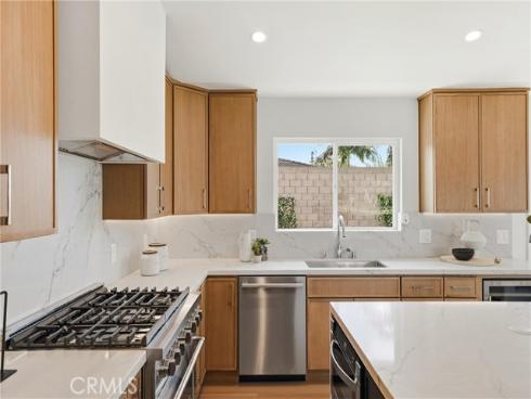 1713 Oahu Place, Costa Mesa, CA
