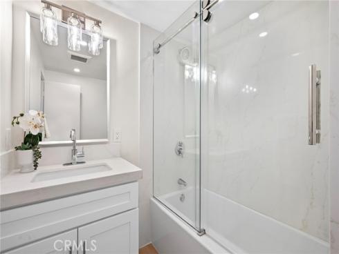 359  Ravello   Lane, Costa Mesa, CA