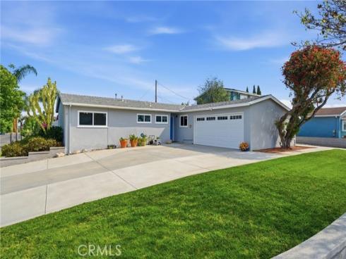 956  W Wilson St  , Costa Mesa, CA