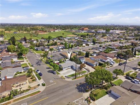 956  W Wilson St  , Costa Mesa, CA