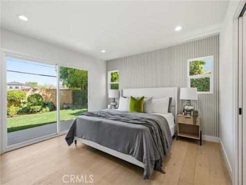 2952  Java   Road, Costa Mesa, CA