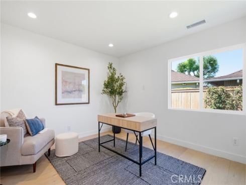 2952  Java   Road, Costa Mesa, CA