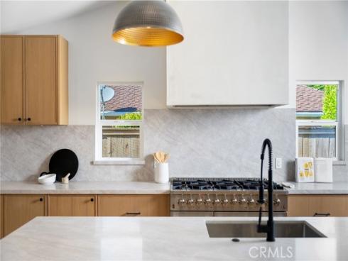 2952  Java   Road, Costa Mesa, CA