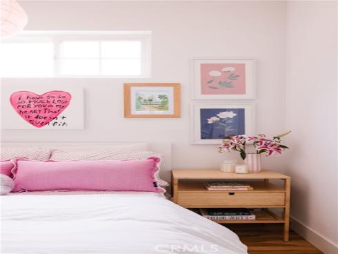 275  Cecil   Place, Costa Mesa, CA