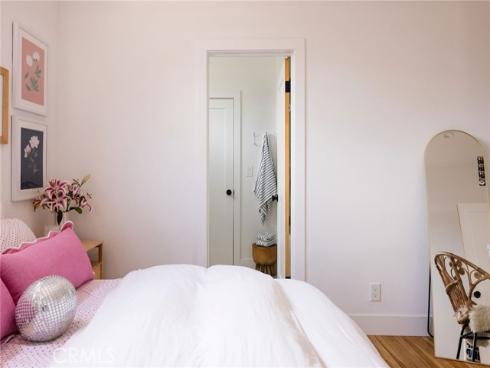 275  Cecil   Place, Costa Mesa, CA