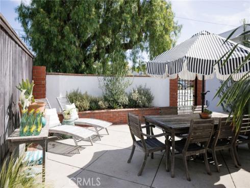 275  Cecil   Place, Costa Mesa, CA