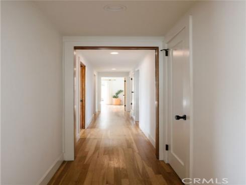 275  Cecil   Place, Costa Mesa, CA