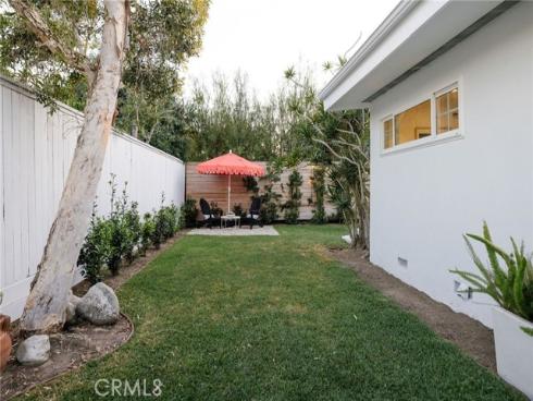 275  Cecil   Place, Costa Mesa, CA