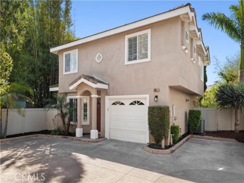 695  Center  B  Street, Costa Mesa, CA