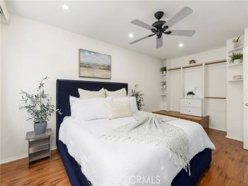 1632  Iowa  B  Street, Costa Mesa, CA