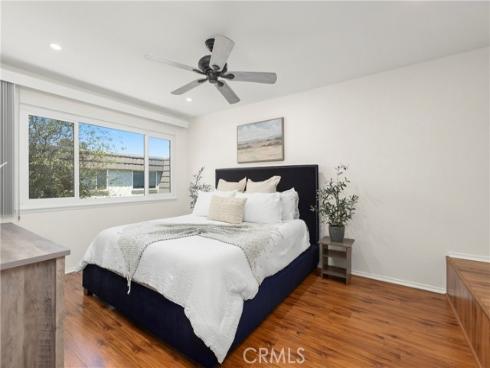 1632  Iowa  B  Street, Costa Mesa, CA