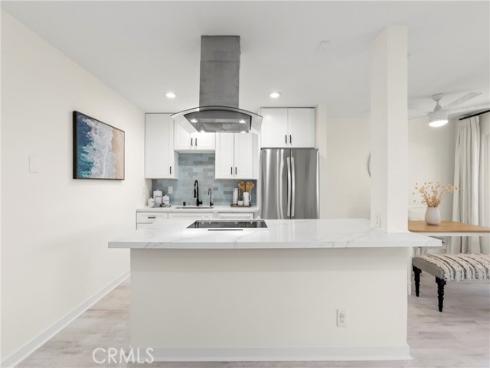 1632  Iowa  B  Street, Costa Mesa, CA