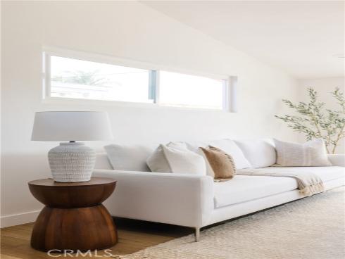 2566  Oxford  , Costa Mesa, CA