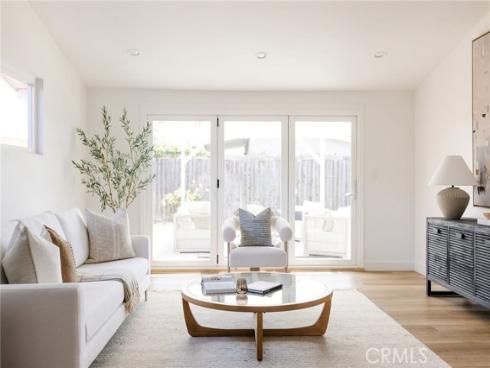 2566  Oxford  , Costa Mesa, CA