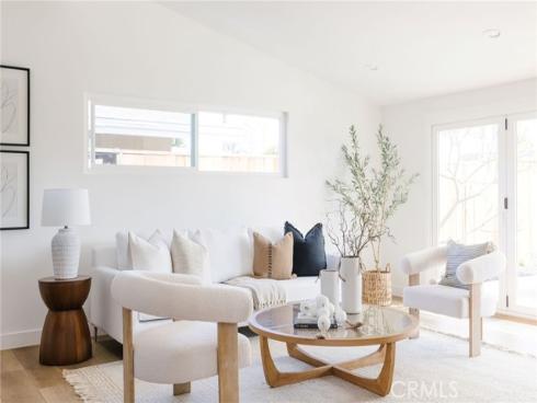 2566  Oxford  , Costa Mesa, CA