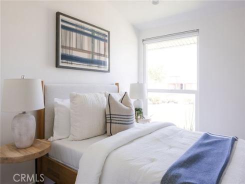 2566  Oxford  , Costa Mesa, CA