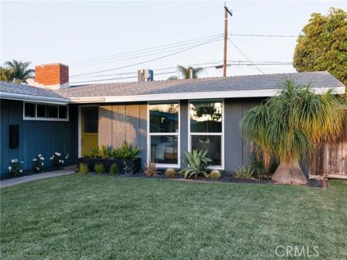 2566  Oxford  , Costa Mesa, CA