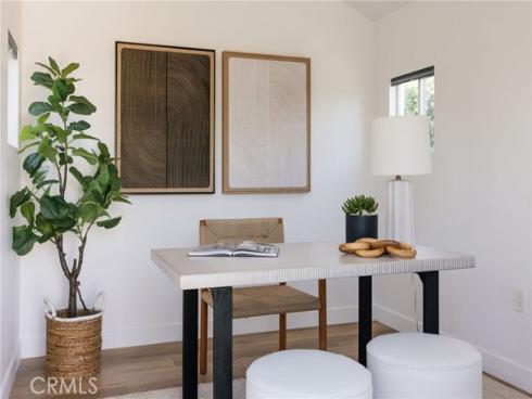 2566  Oxford  , Costa Mesa, CA