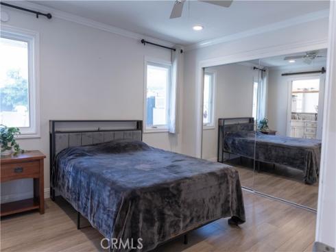 245  Brentwood  , Costa Mesa, CA