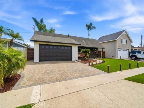 1179  Dorset  , Costa Mesa, CA
