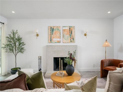 1179  Dorset  , Costa Mesa, CA