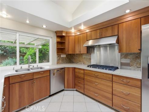 2788  Bluebird   Circle, Costa Mesa, CA