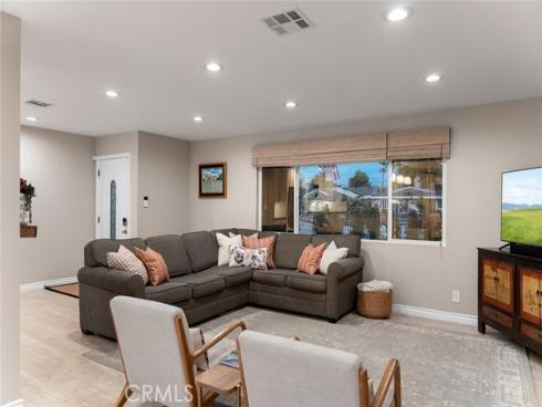 3217  Montana  , Costa Mesa, CA