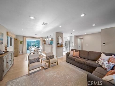 3217  Montana  , Costa Mesa, CA