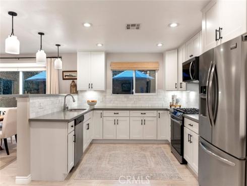 3217  Montana  , Costa Mesa, CA