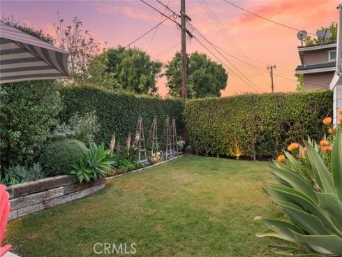 3217  Montana  , Costa Mesa, CA