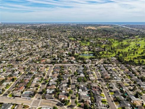 3217  Montana  , Costa Mesa, CA